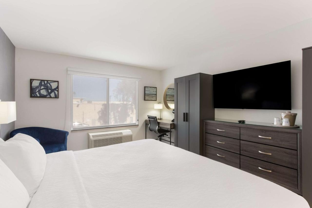 Revival Scottsdale Studios Экстерьер фото