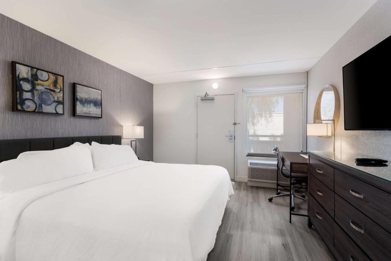 Revival Scottsdale Studios Экстерьер фото